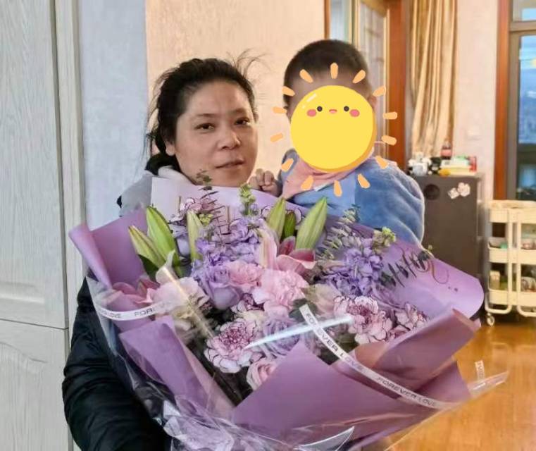 上海、上海市育婴师朱阿姨公开照片