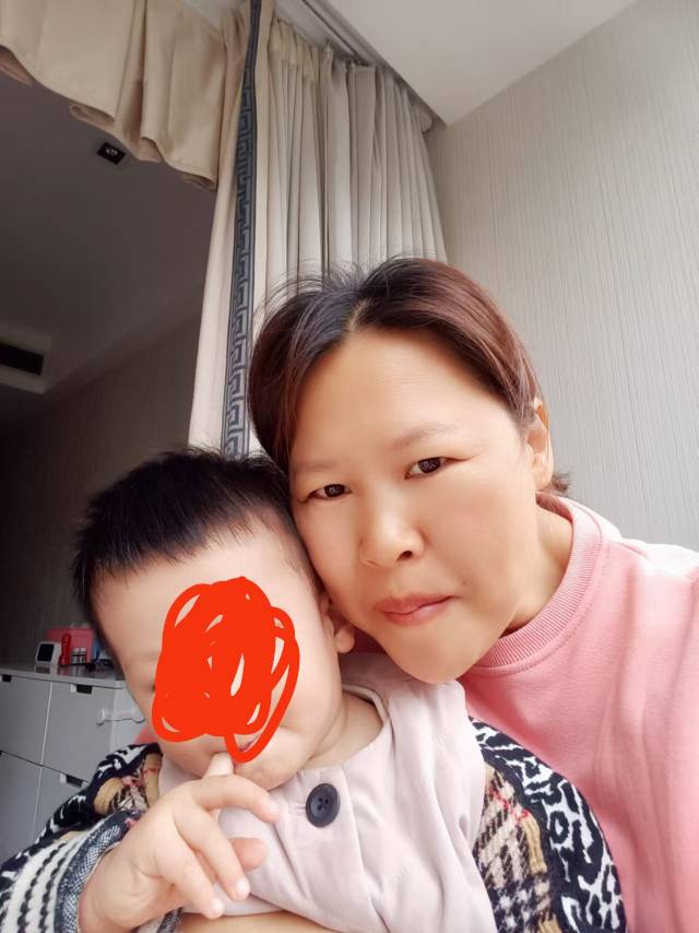 伍阿姨工作生活照4