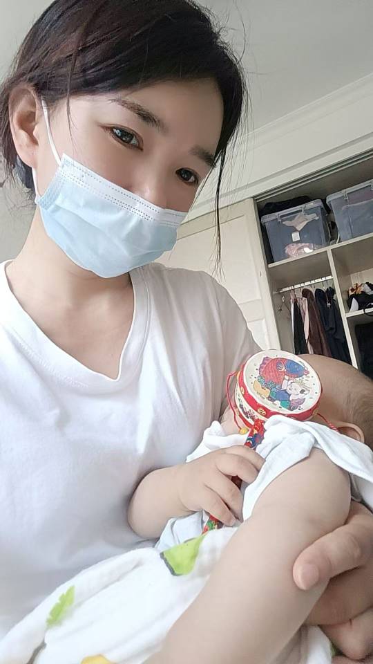 陶阿姨工作生活照2