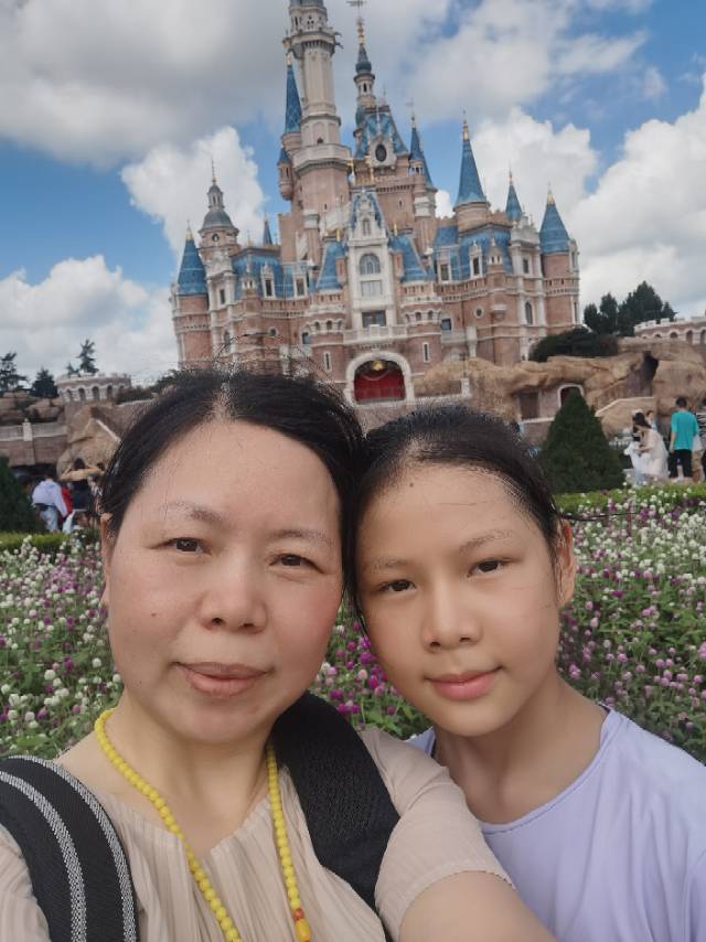 赖阿姨缩略图2
