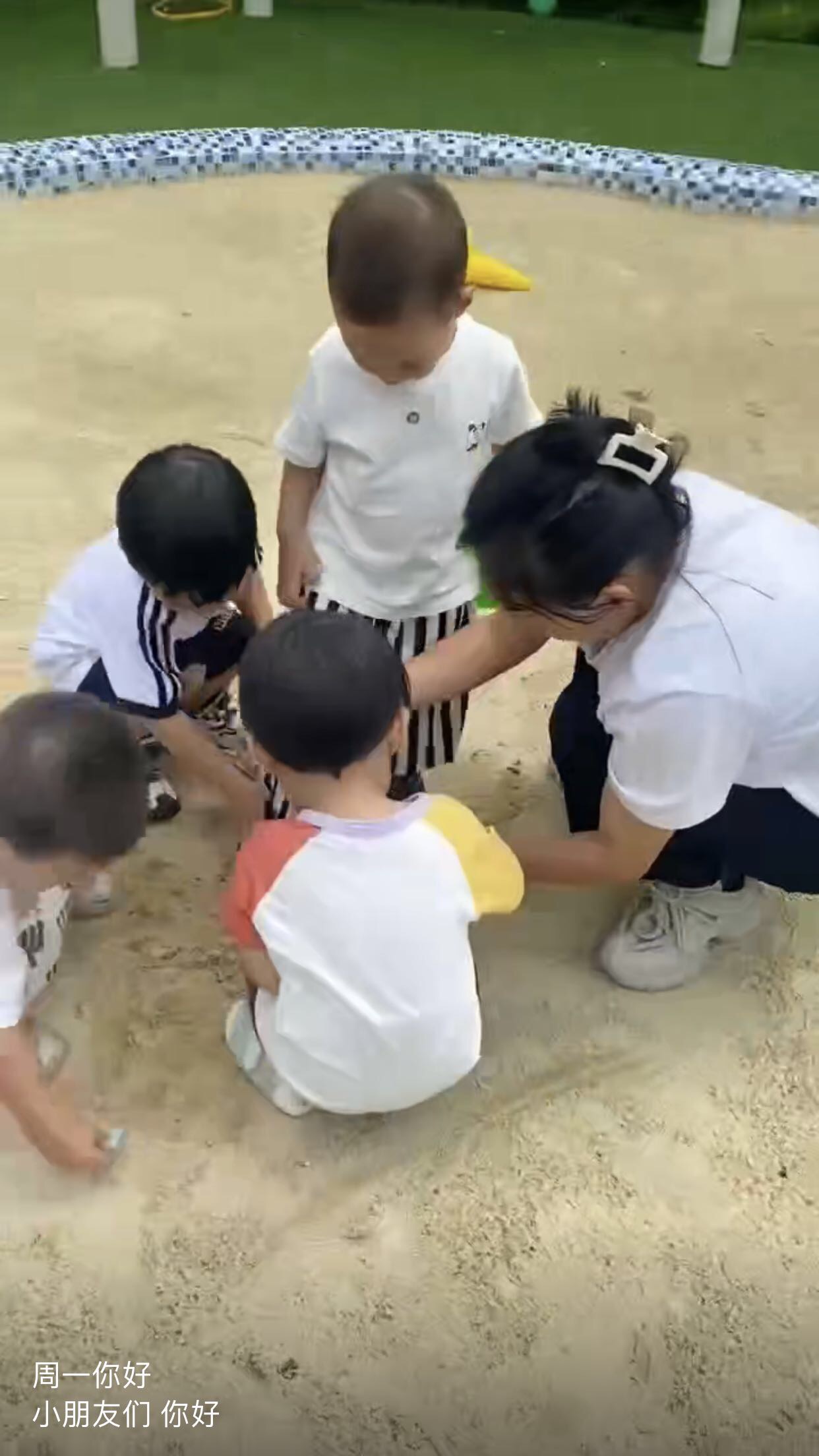 冯阿姨缩略图2