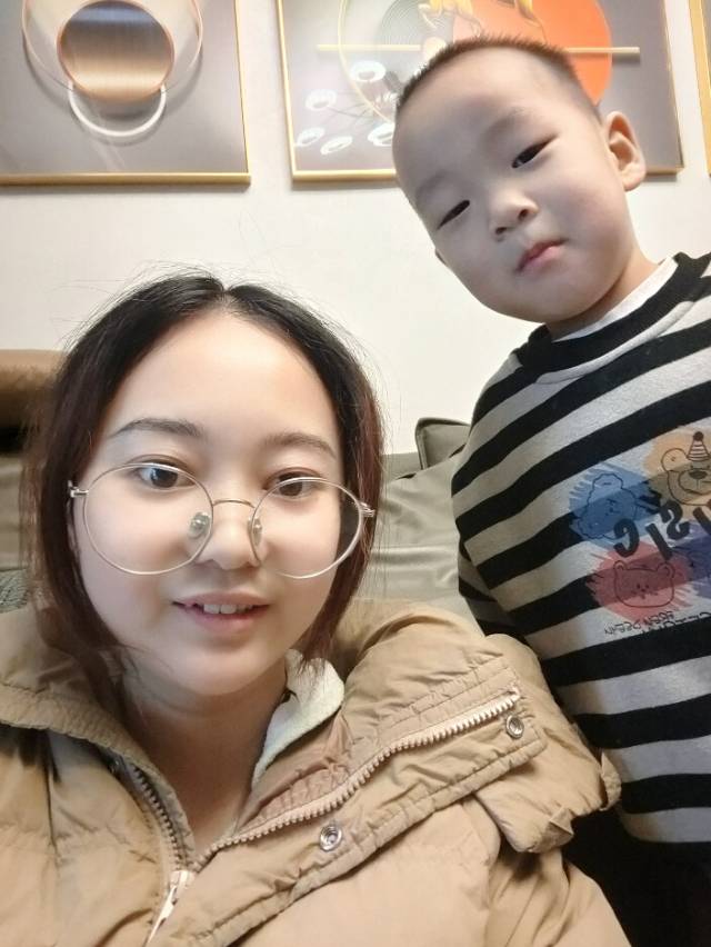 龙阿姨缩略图2