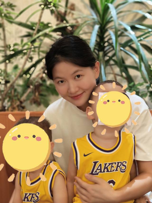 龚阿姨缩略图2