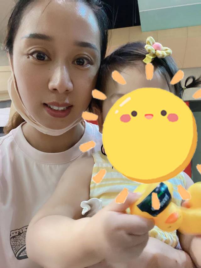 苏阿姨工作生活照4