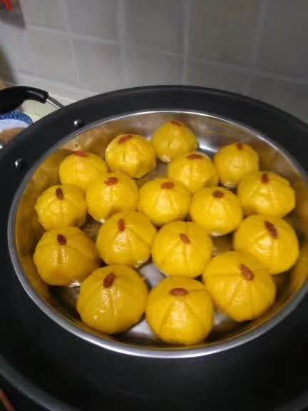 潘阿姨工作生活照11