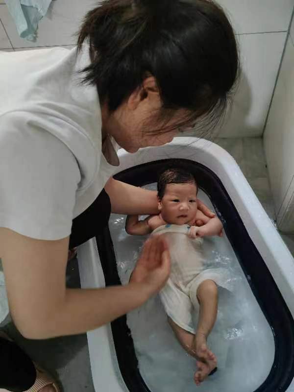 李阿姨缩略图5