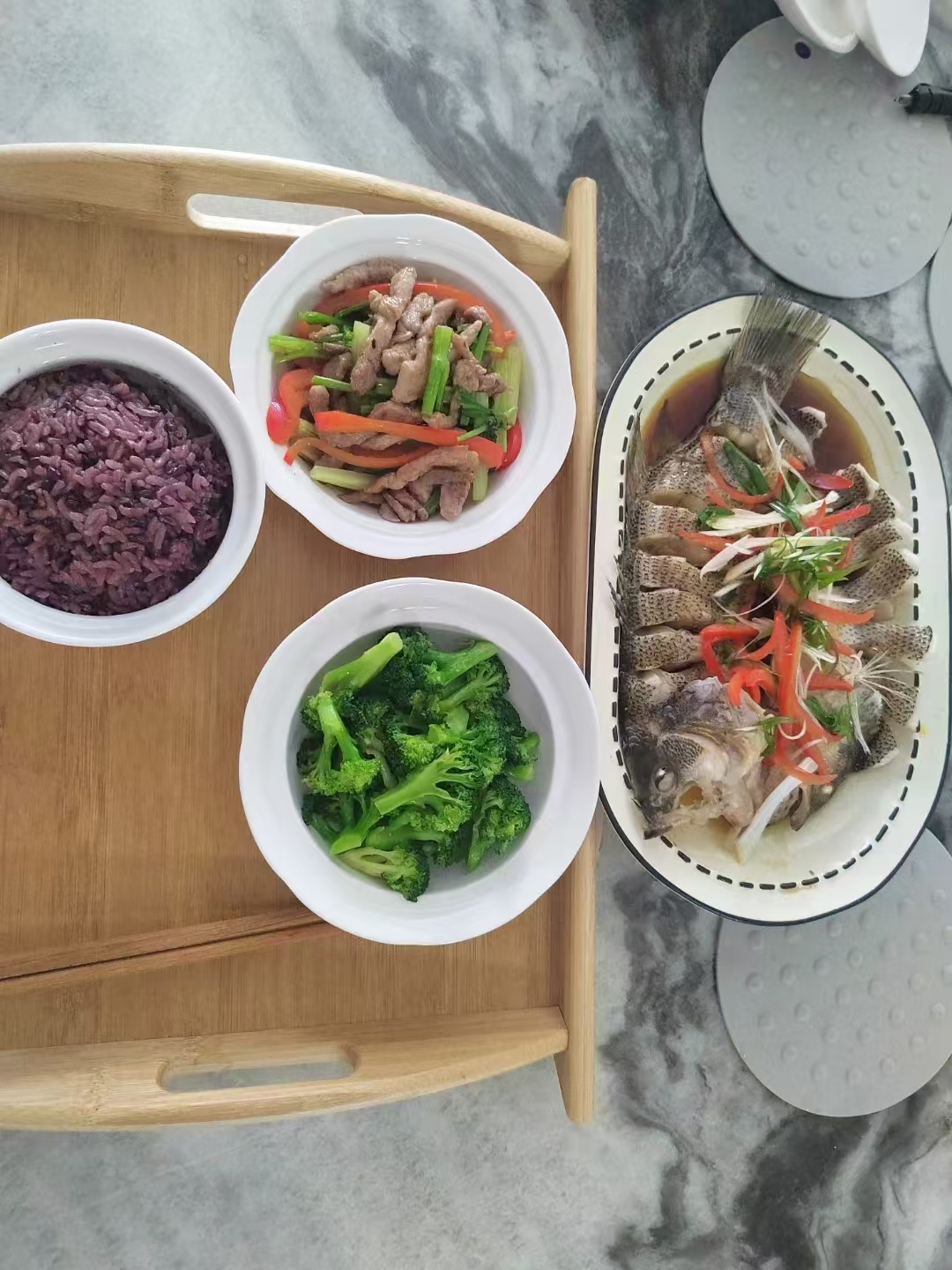 徐阿姨工作生活照2