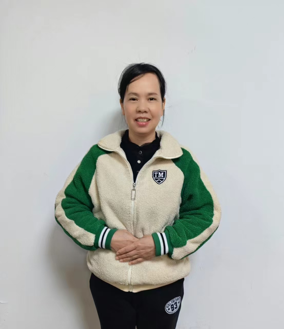 上海、上海市家务师、厨师吴阿姨公开照片