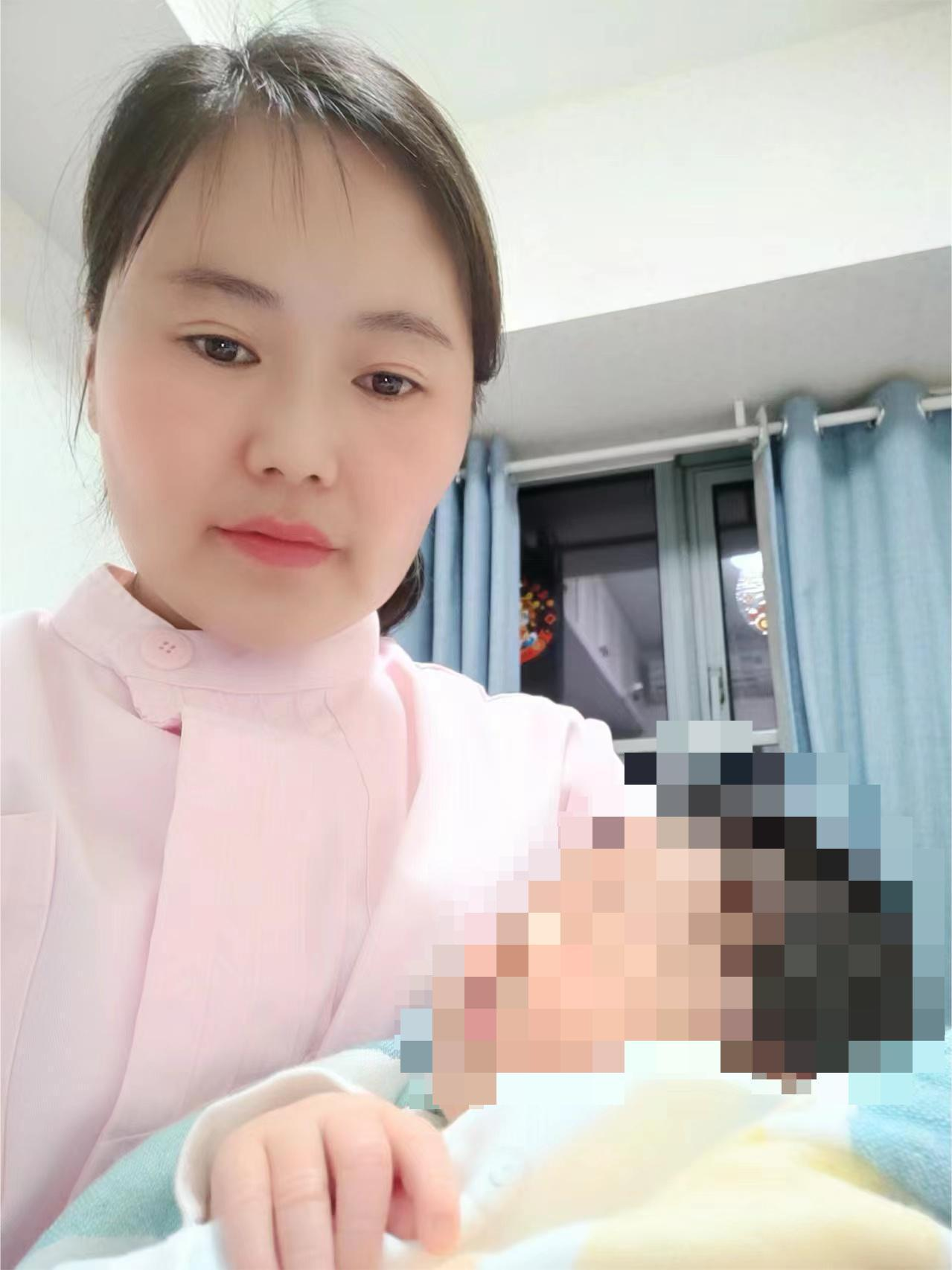 周阿姨工作生活照12