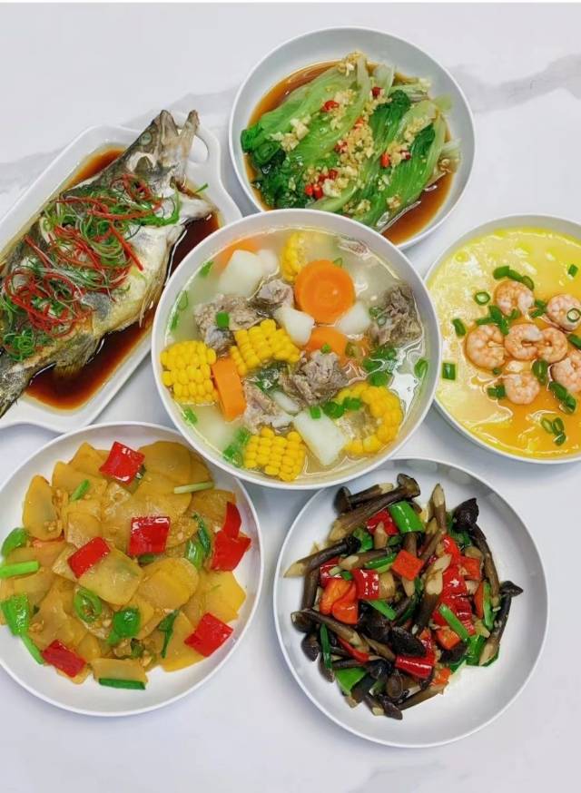 秦阿姨工作生活照7