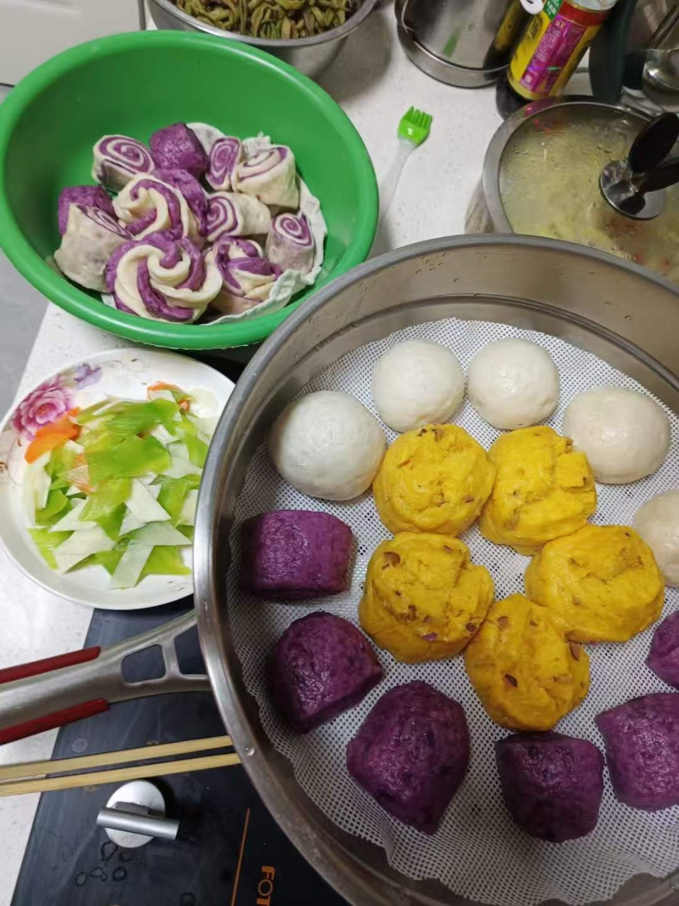 葛阿姨工作生活照4