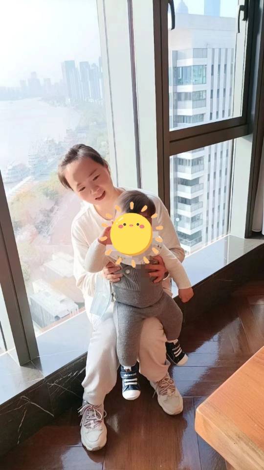 李阿姨缩略图2