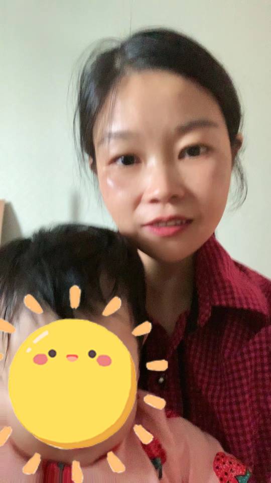 游阿姨工作生活照3