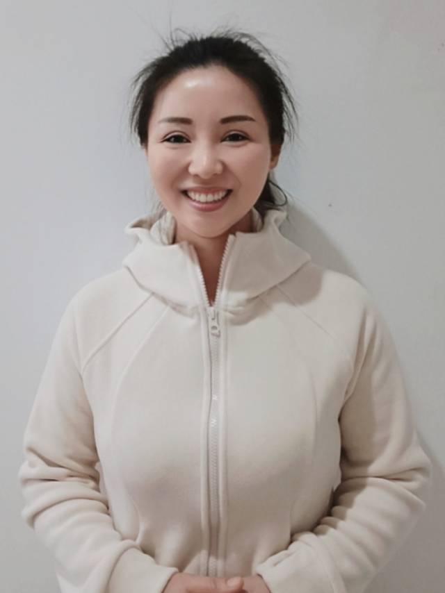 家政家务师、育婴师徐阿姨公开照片