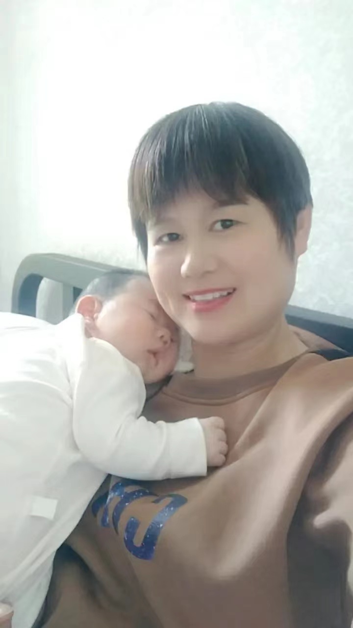 刘阿姨缩略图2
