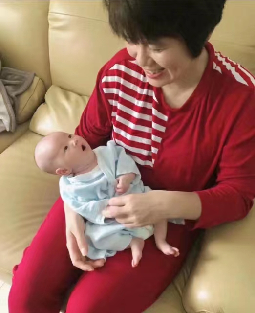 刘阿姨缩略图3