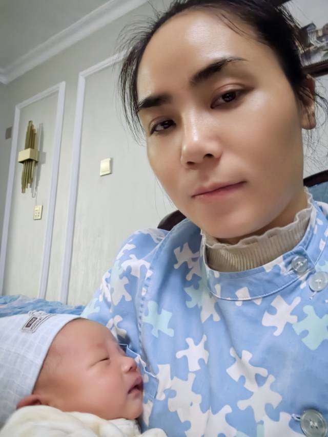 李阿姨缩略图2