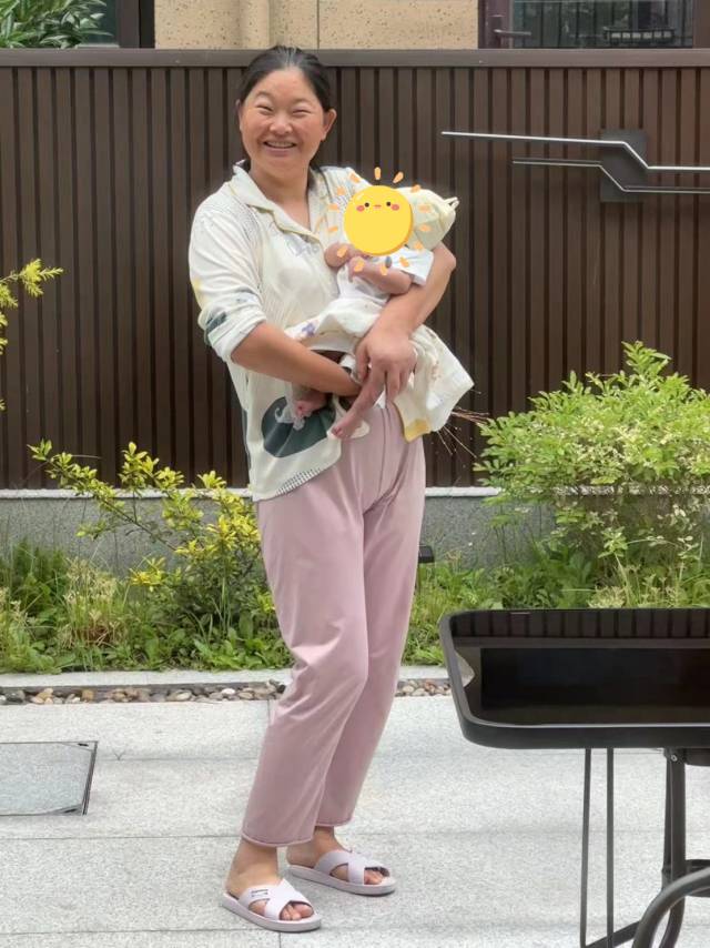胡阿姨缩略图2
