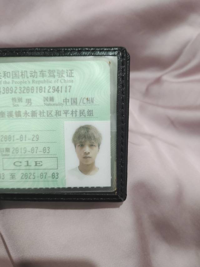 邓师傅工作生活照4