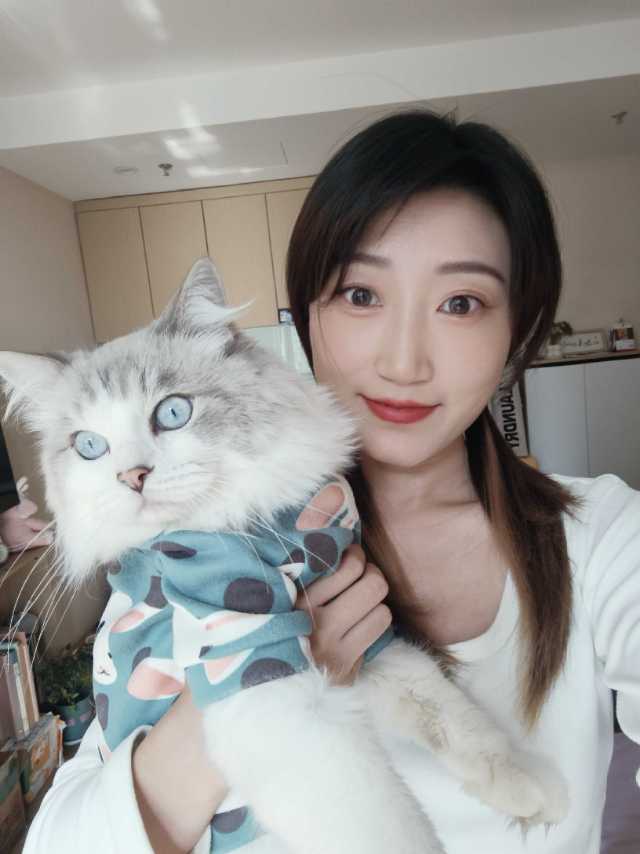 刘阿姨缩略图2
