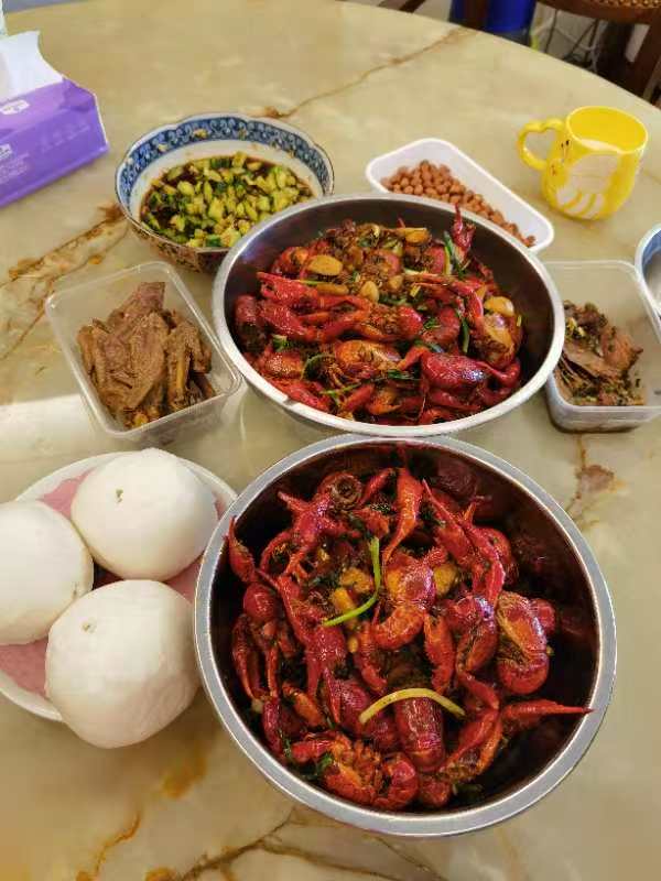 曾阿姨工作生活照8