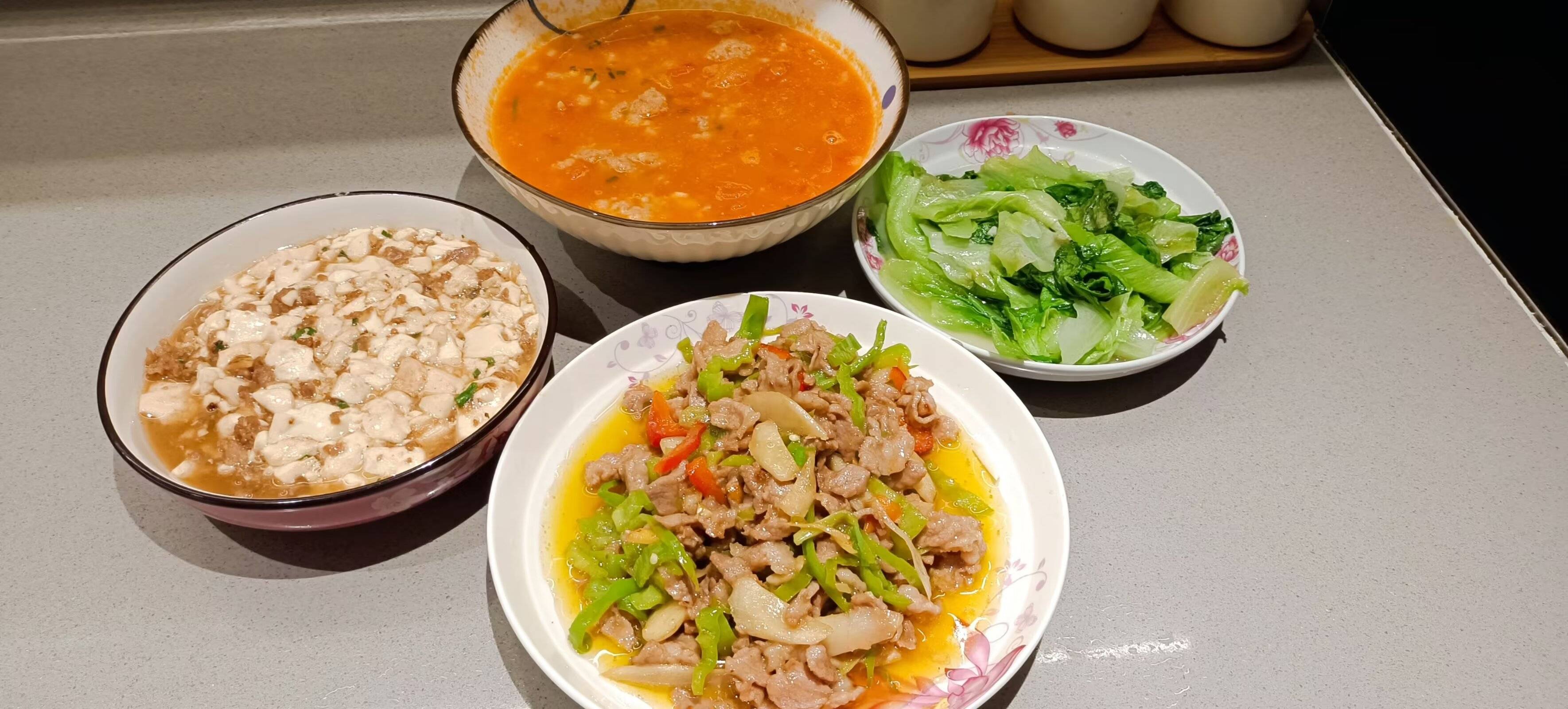 孙阿姨工作生活照7