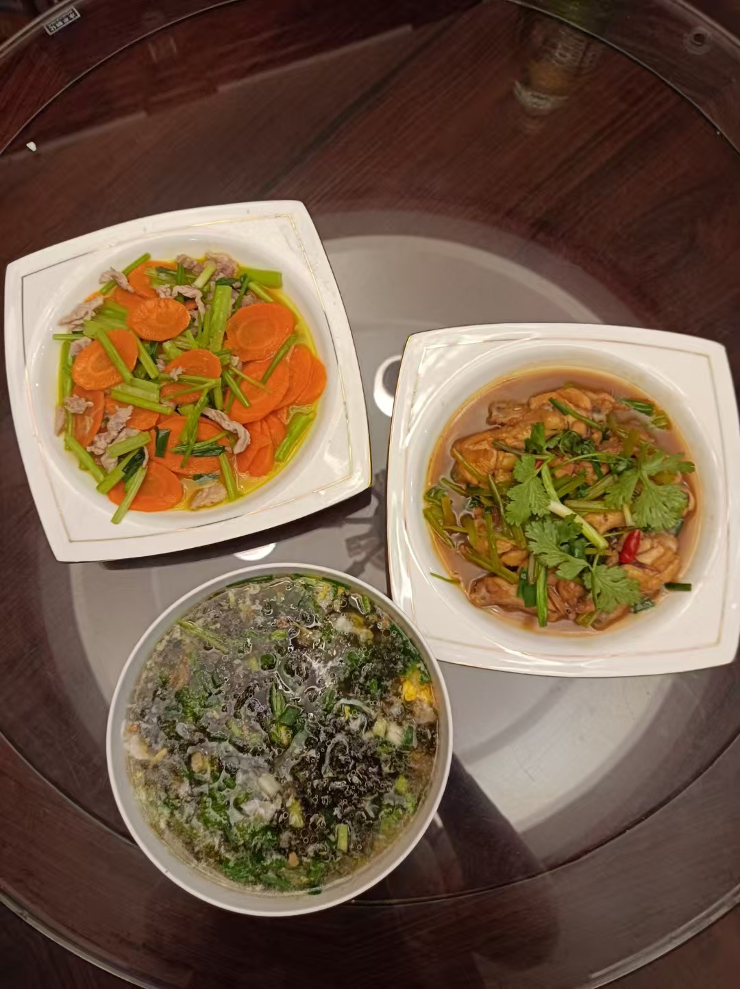 周阿姨工作生活照8