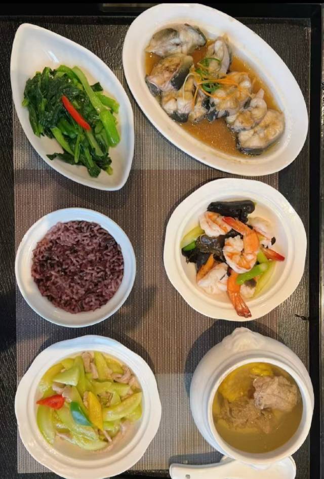 王阿姨缩略图2