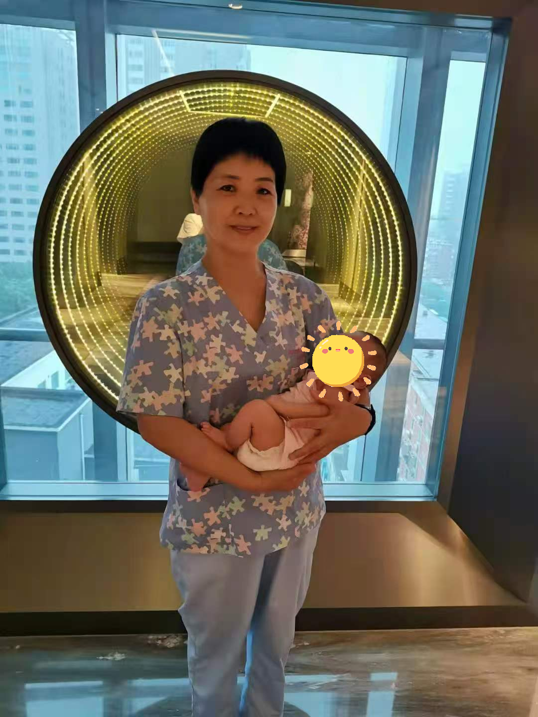 涉外、🇲🇾马来西亚育婴师、月嫂刘阿姨公开照片