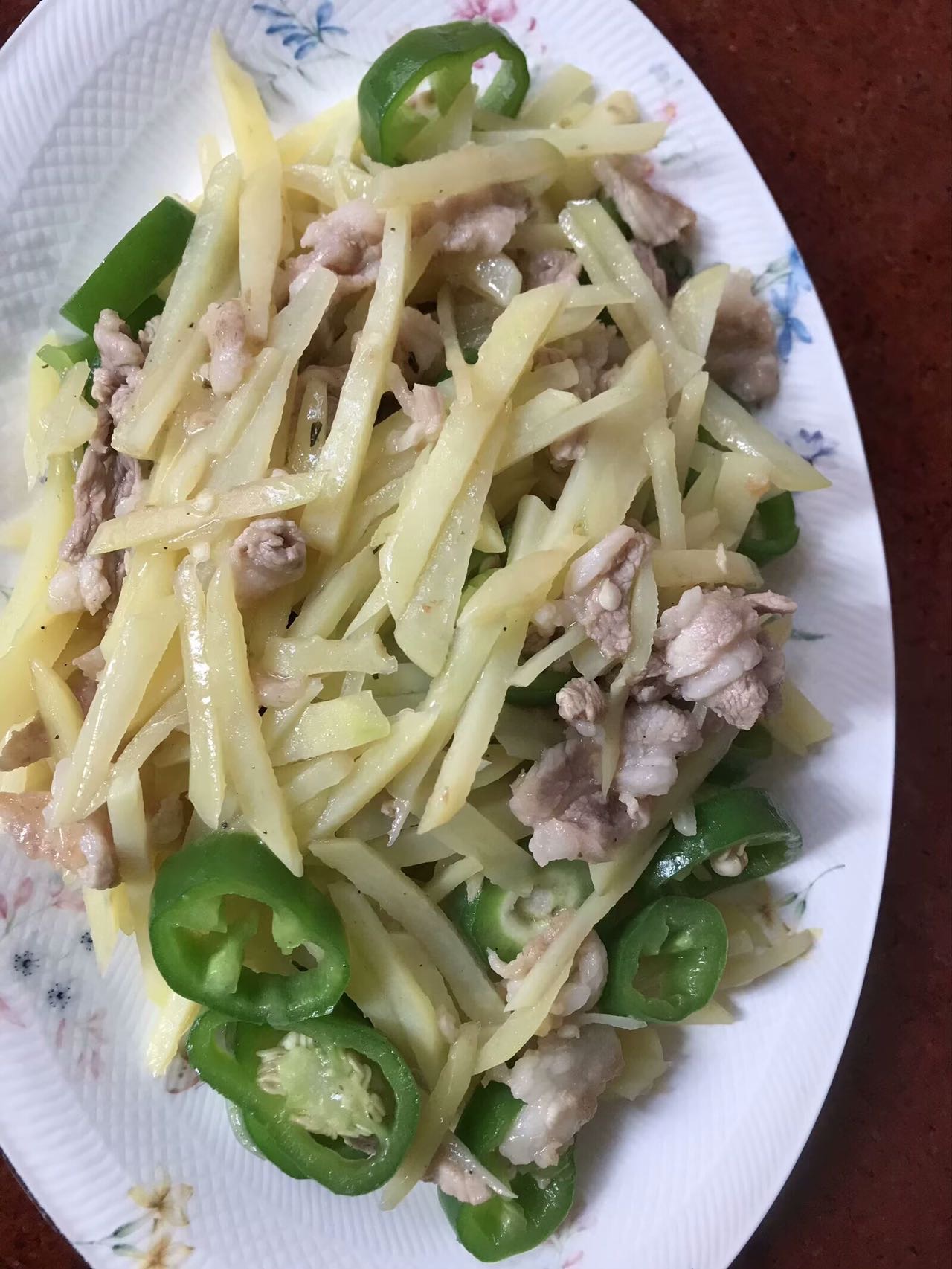 唐阿姨工作生活照3