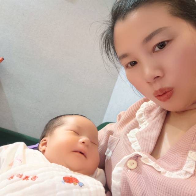 陆阿姨缩略图2
