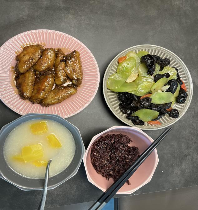 黄阿姨工作生活照11