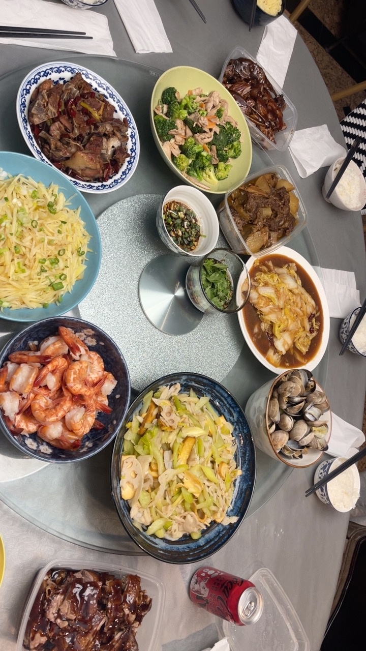 尹阿姨工作生活照5