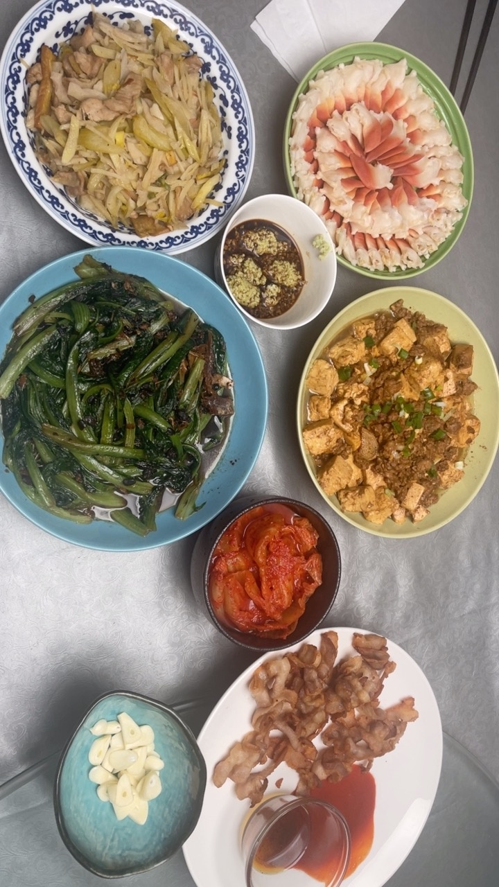 尹阿姨工作生活照4