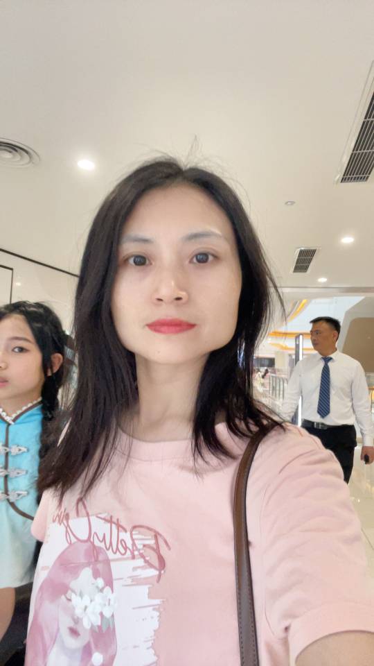 刘阿姨工作生活照8