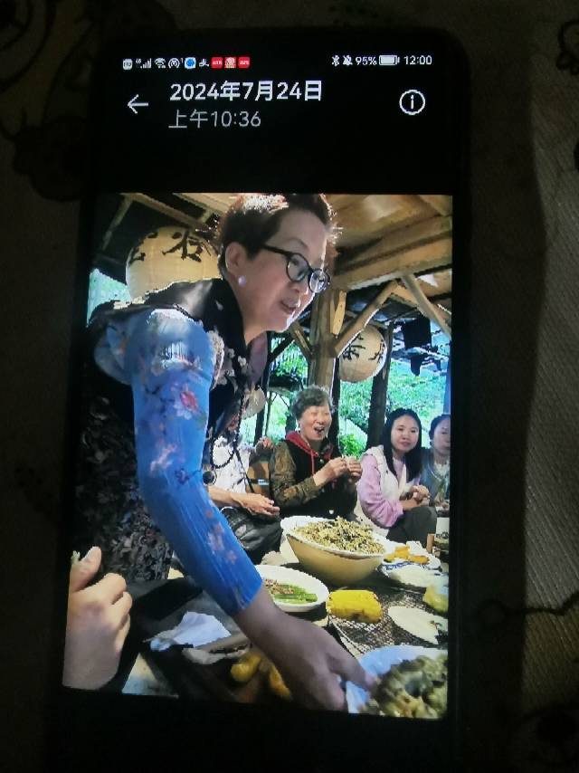 李阿姨缩略图2