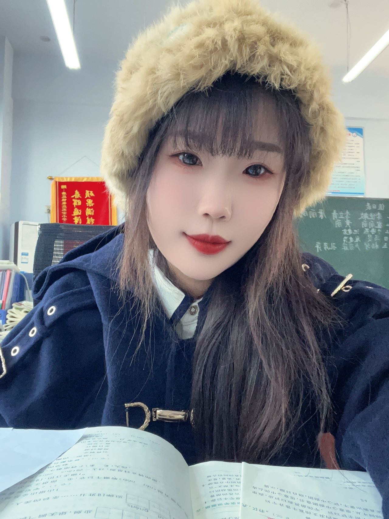 上海成长陪伴师张阿姨公开照片