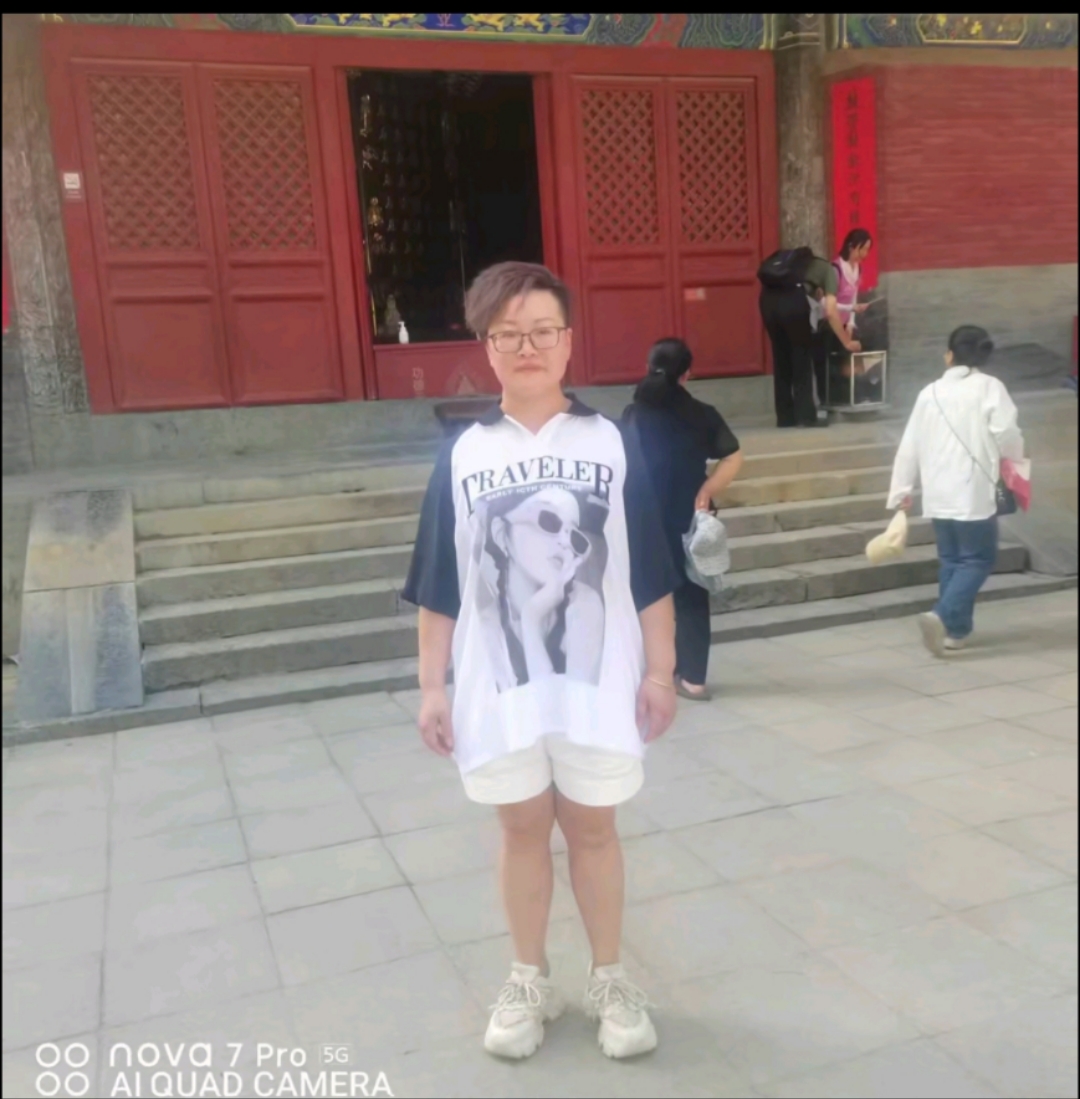 雷阿姨工作生活照9