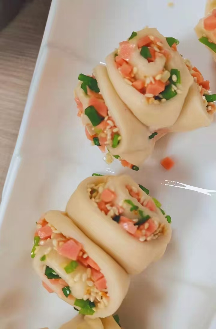 罗阿姨工作生活照3