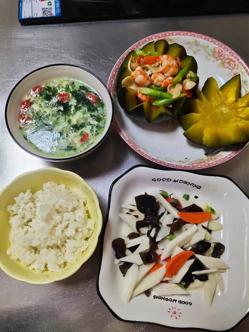 葛阿姨工作生活照9