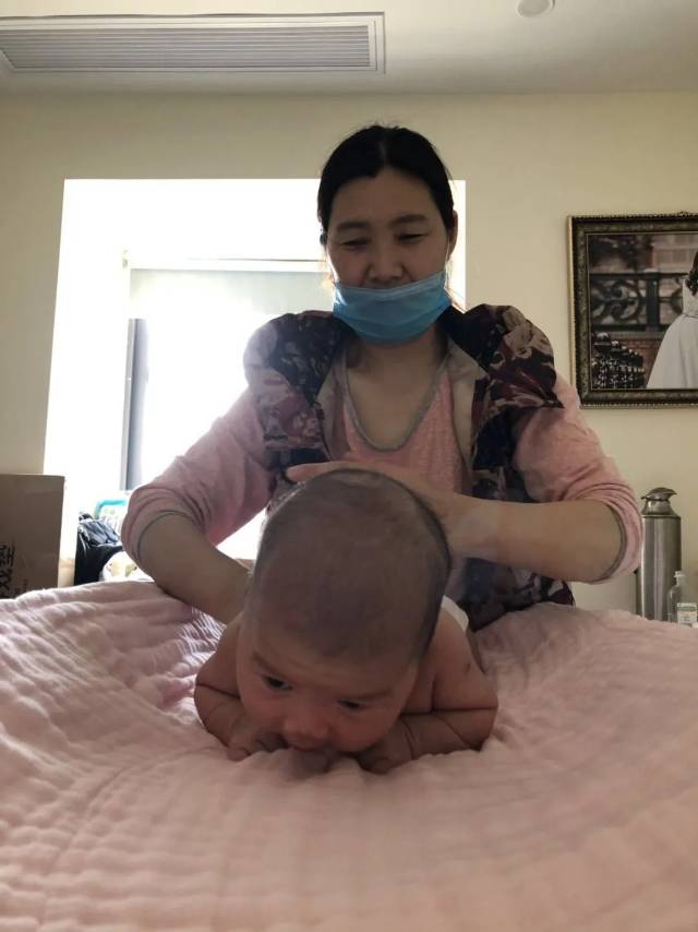 李阿姨工作生活照11