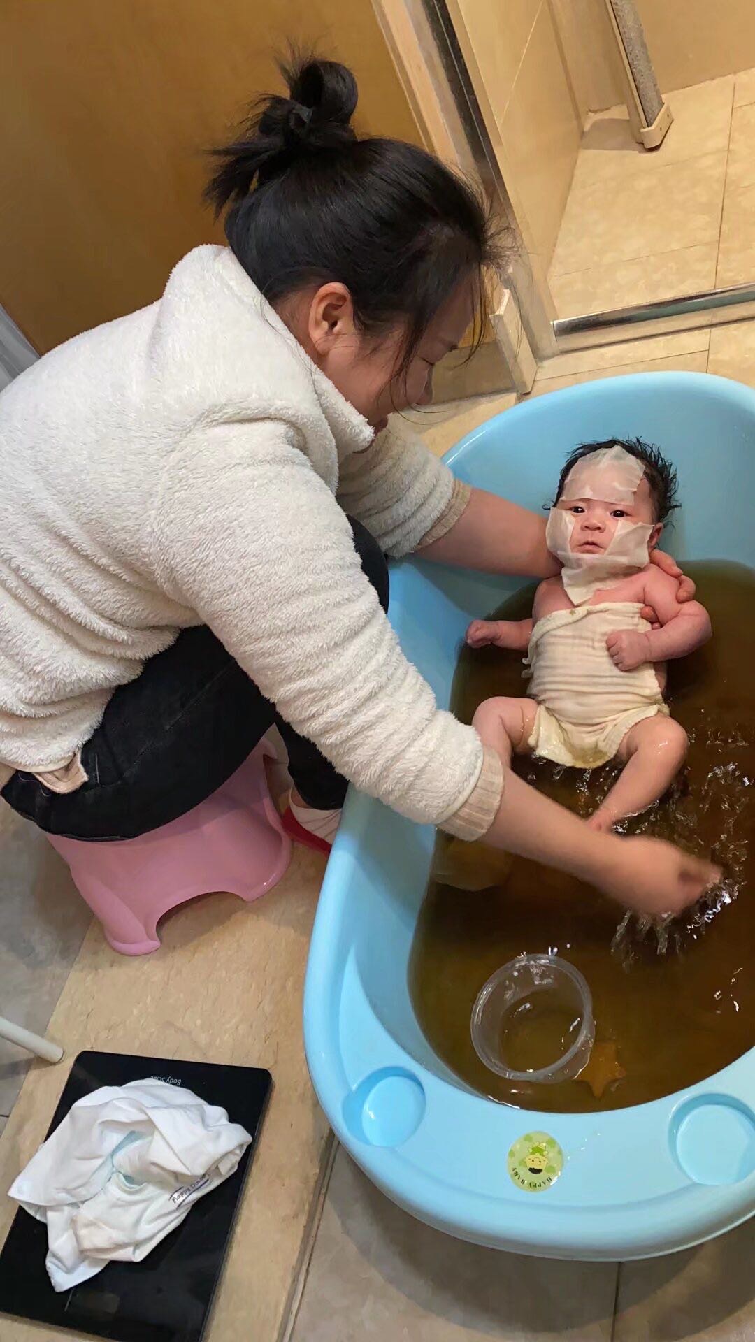 陈阿姨缩略图2
