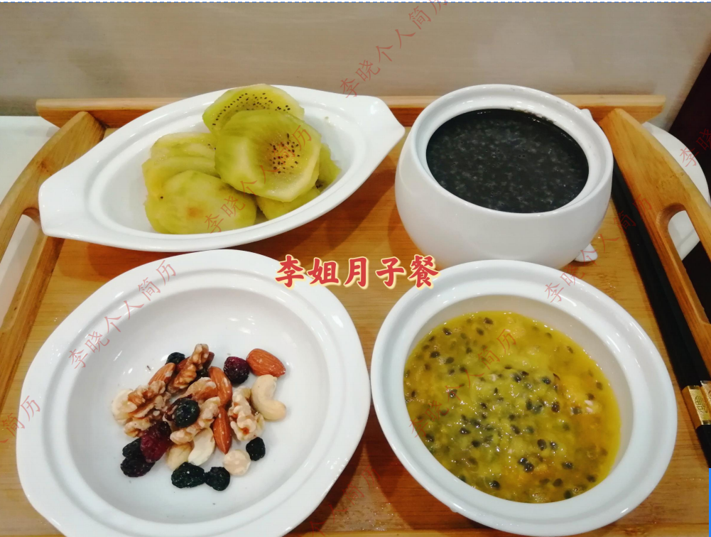 李阿姨工作生活照5