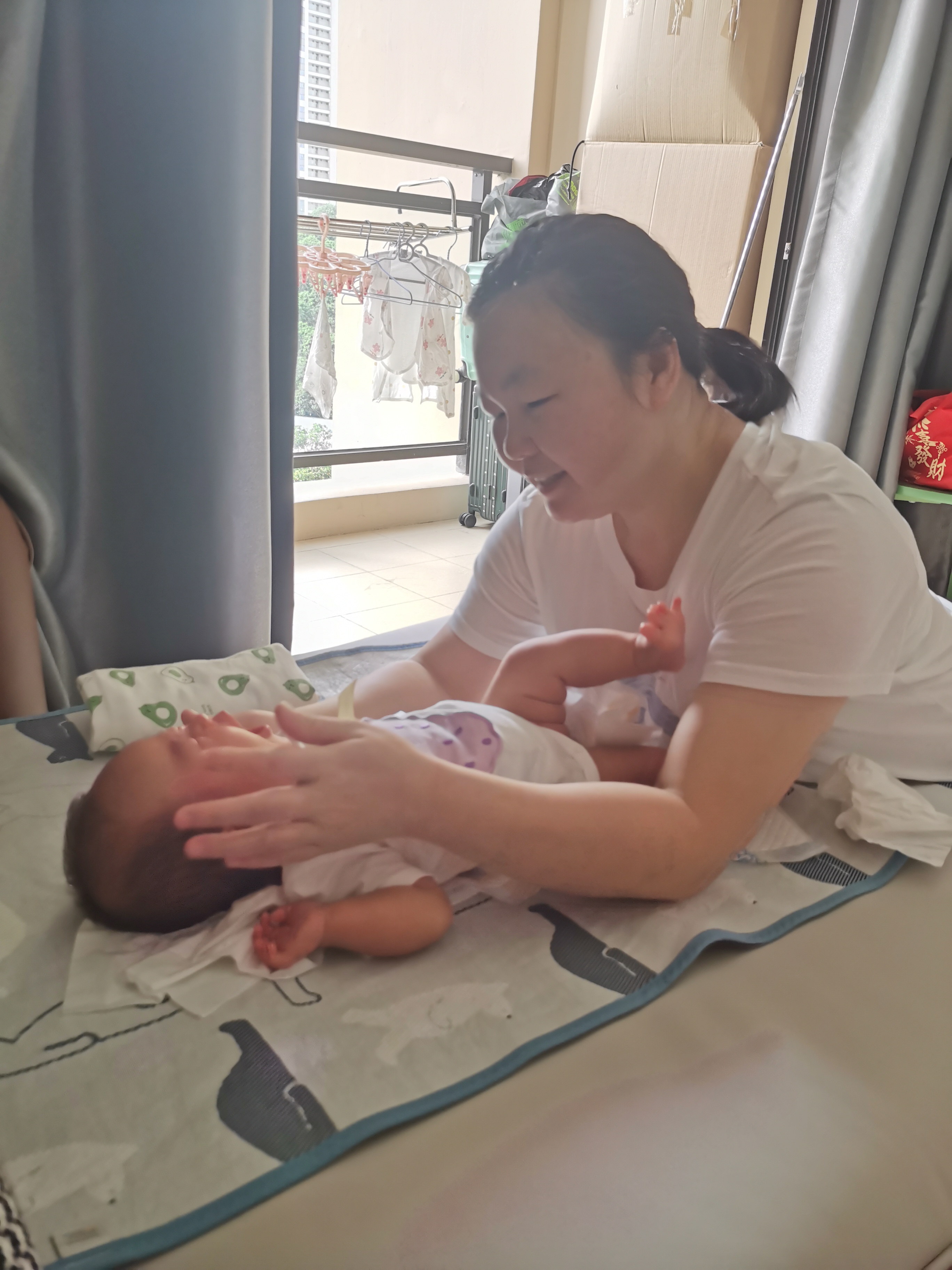 邓阿姨缩略图3