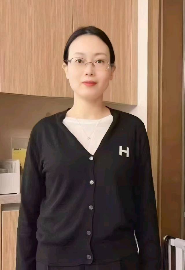 上海、上海市厨师江阿姨公开照片