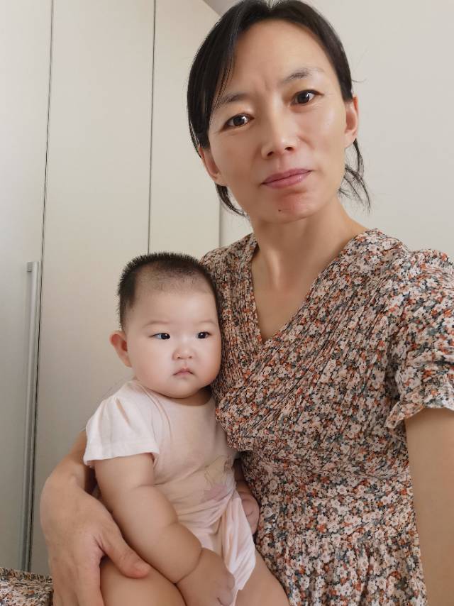 索阿姨工作生活照5