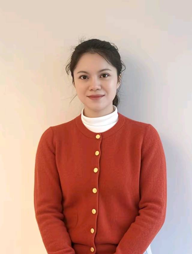 家政家务师、育婴师陈阿姨公开照片