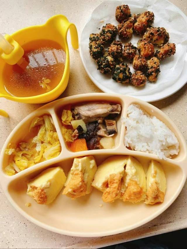 王阿姨工作生活照8