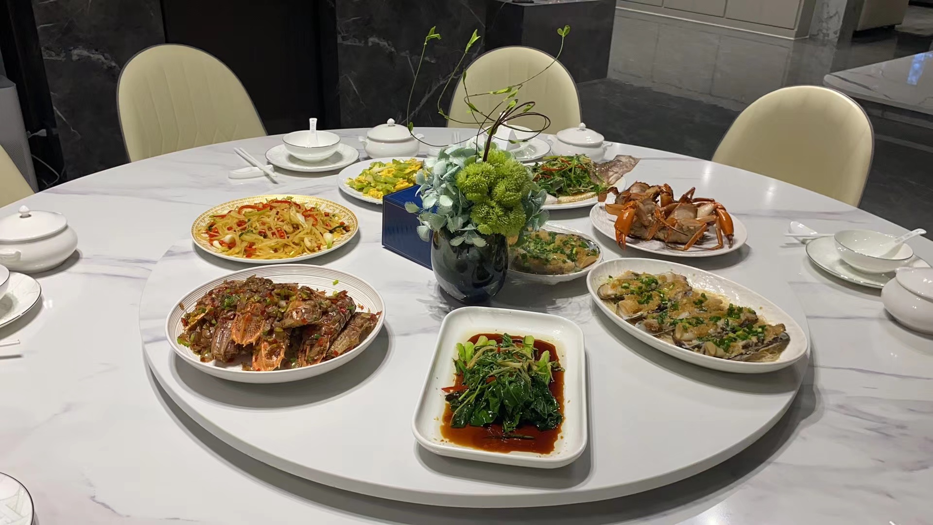 杨阿姨工作生活照2
