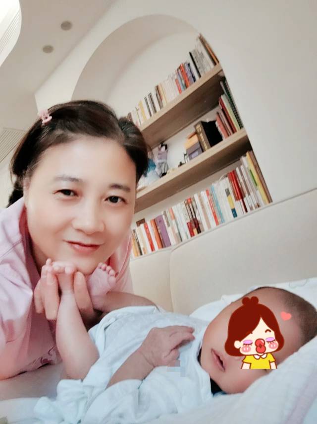 杨阿姨工作生活照2